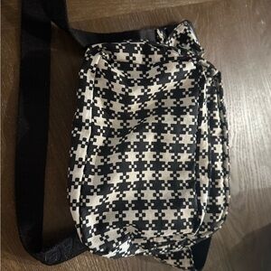 Baggu Black and White Pixel Gingham Fanny